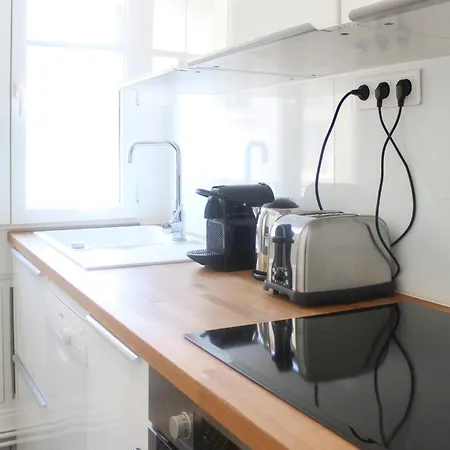 Spacious T4 In Ideal For Families Apartment Asnieres-sur-Seine